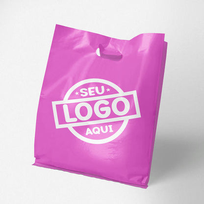Sacola Plástica com Alça Vazada em Polietileno