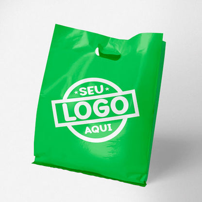 Sacola Plástica com Alça Vazada em Polietileno